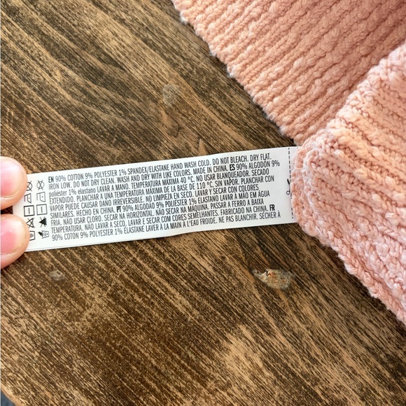 NWT Forever 21 Cropped Sweater Tank Top - Picture 8 of 8